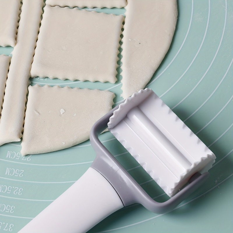 قطعة واحدة، قاطعة أسطوانة المع - مراجعة Kitchen Roller Baking وسعره